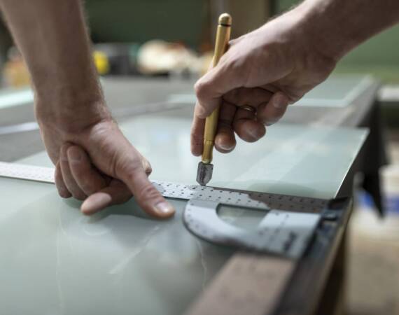 creative-artisan-job-workshop